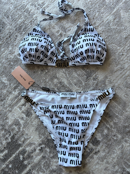 Miu Bikini Set Minimal Triangle High-Cut Swimwear